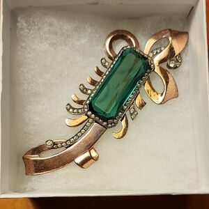 Rose-Tone Brooch with Emerald Green Crystal Accent